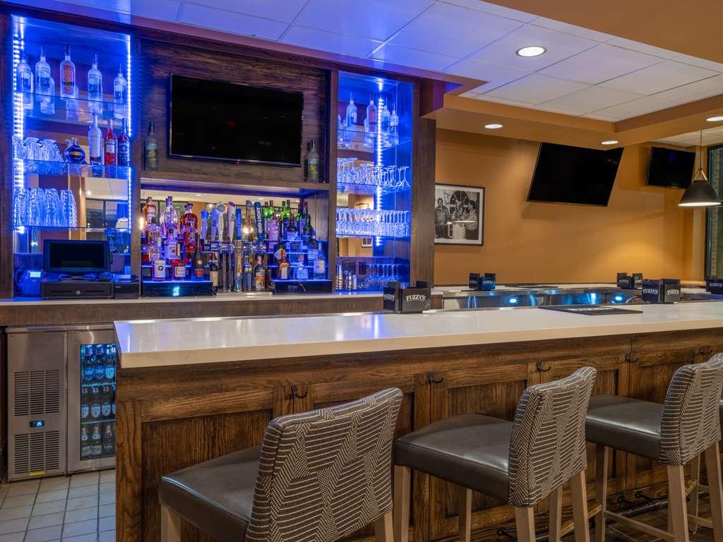 Hilton Garden Inn Jeffersonville Louisville North ร้านอาหาร รูปภาพ